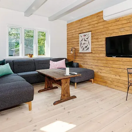 Prázdninový dům Four-bedroom Holiday In Norre Nebel 11 Henne Strand